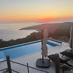 Vacation Дом отдыха *