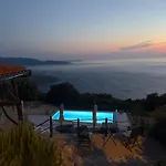 Vacation Дом отдыха Ustrine