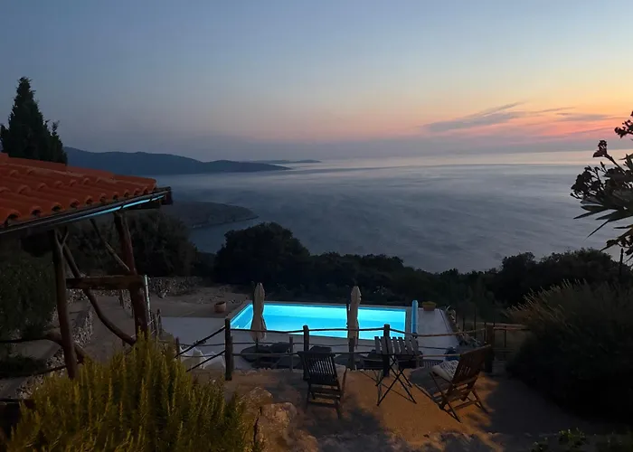 Vacation Feriehus Ustrine