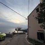 Case de vacanță Vacation Ustrine