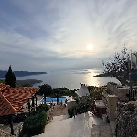 Vacation Ustrine